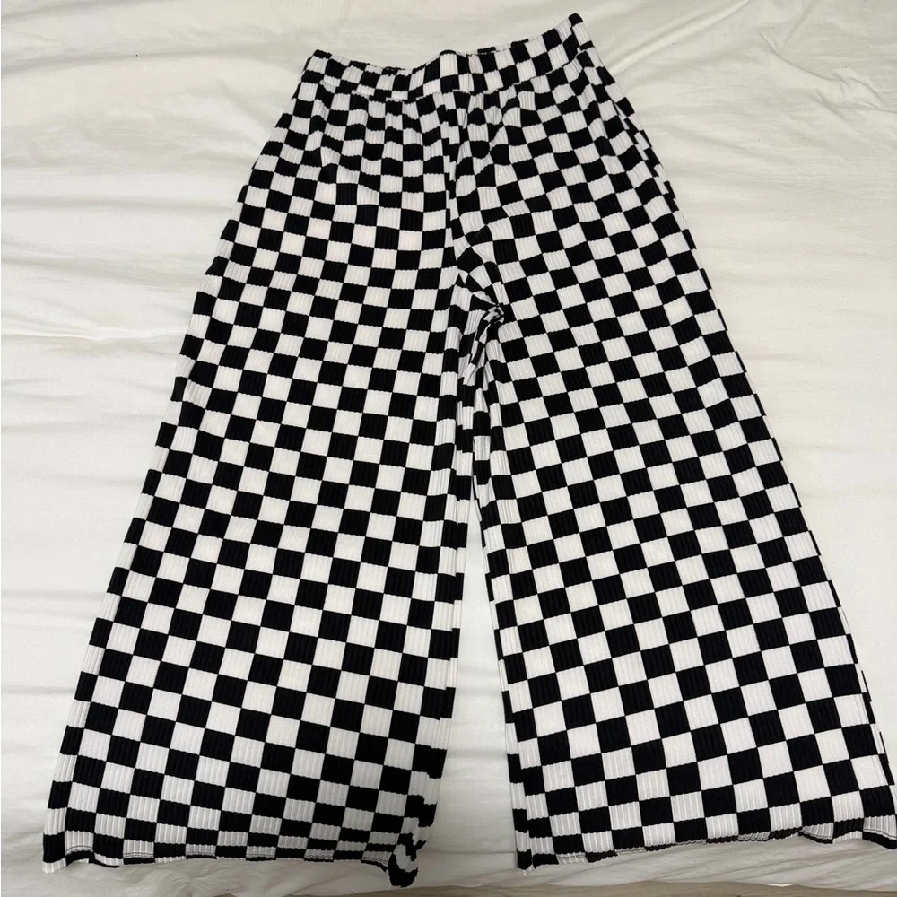 Dressed in LALA Black and White Checkerboard Wide Leg set - Picture 4 of 5